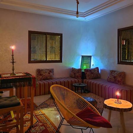 Dar Bisbis Marrakesh Apartment Bagian luar foto
