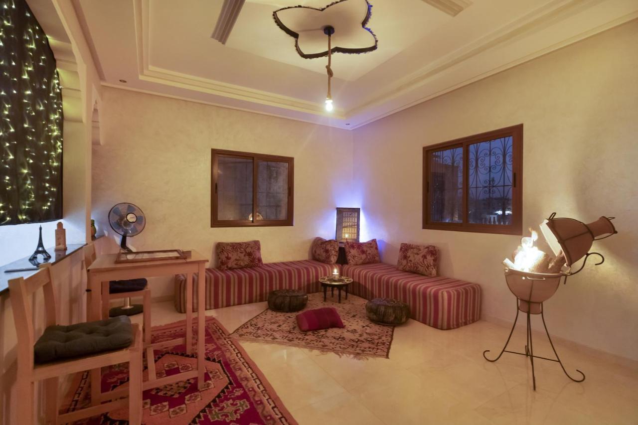 Dar Bisbis Marrakesh Apartment Bagian luar foto